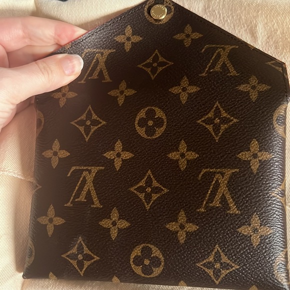 NWT Medium Kirigami - Picture 4 of 5